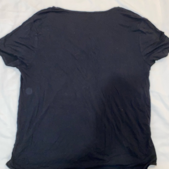 Black t-shirt - Picture 2 of 2